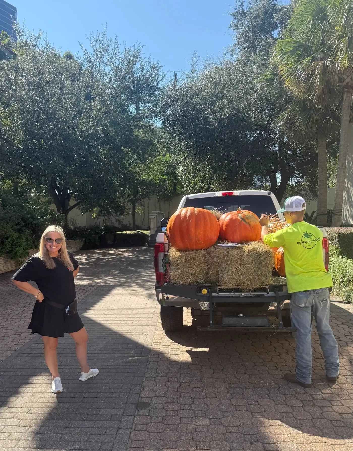 Stephanie with a giant pumpkin